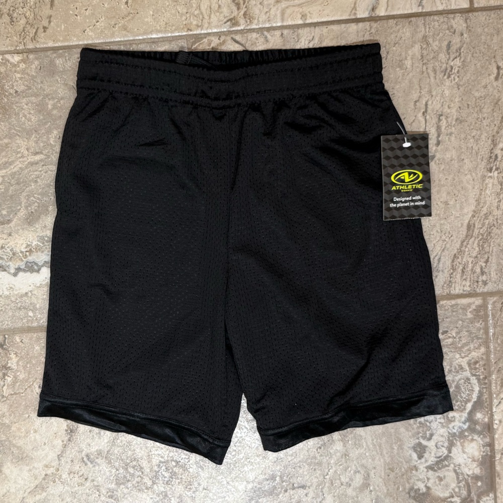 NWT Size XLarge Black Shorts